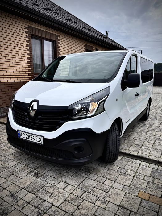 Renault Trafic 3 2016 року Пасажир 9 місць