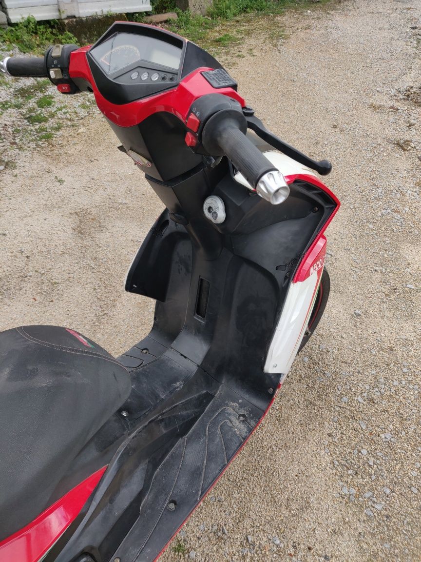Scooter Neco GPX 125
