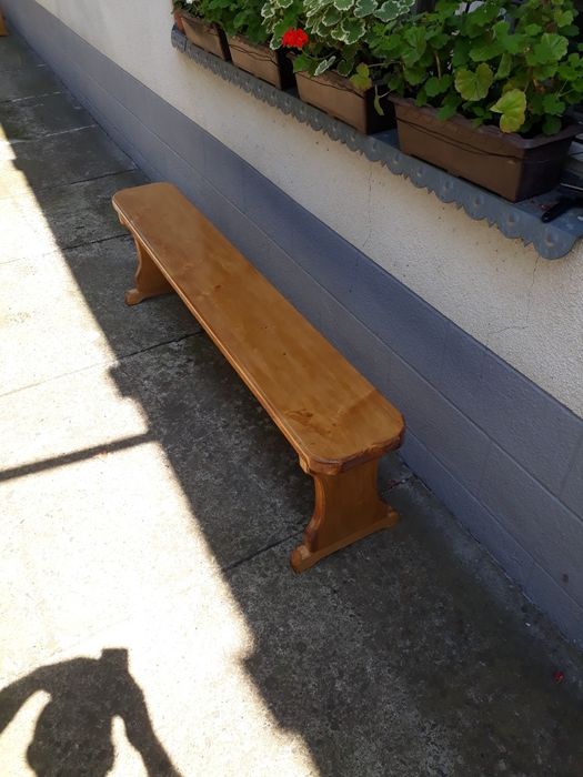 Продам стіл з табуретками