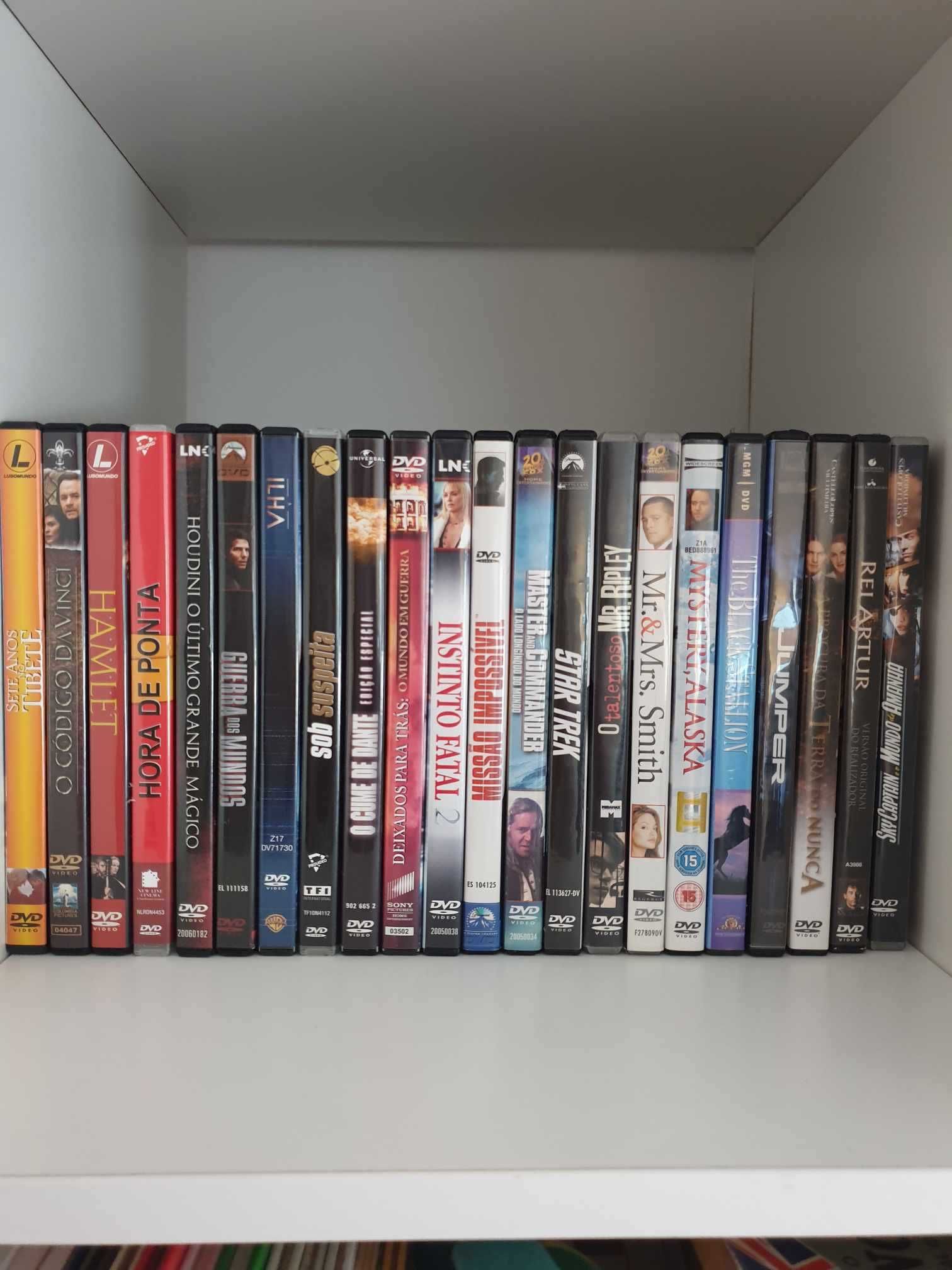 Conjunto de 69 DVDs