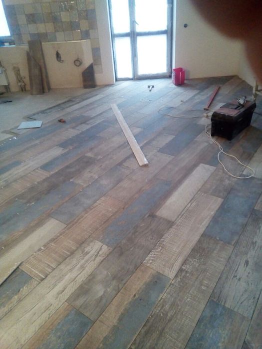 Плиточник внутрішні роботи