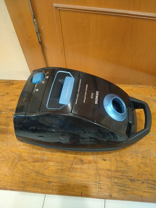 Пылесос Siemens Q5 VSQ5X1230/10