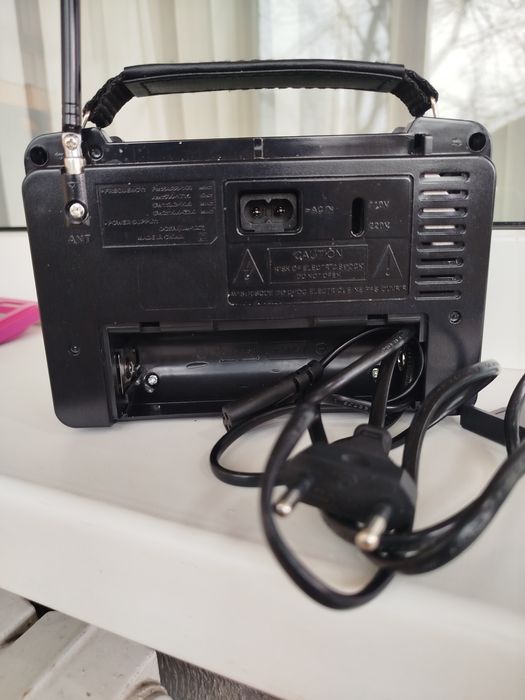 Радіоприймач новий