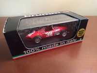 Carro Miniatura Ferrari 156 - Phil Hill 1961