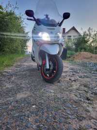 Skuter piaggio x-evo 125/400