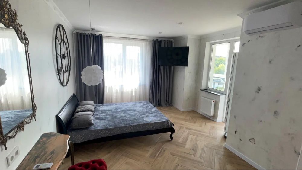 Оренда 1 к квартири 7 хвилин м, Деміївська