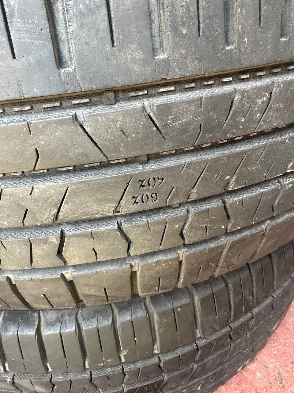 Комплект б\в літніх LT шин(4шт) Nokian  Rotiiva HT 245/70 R17