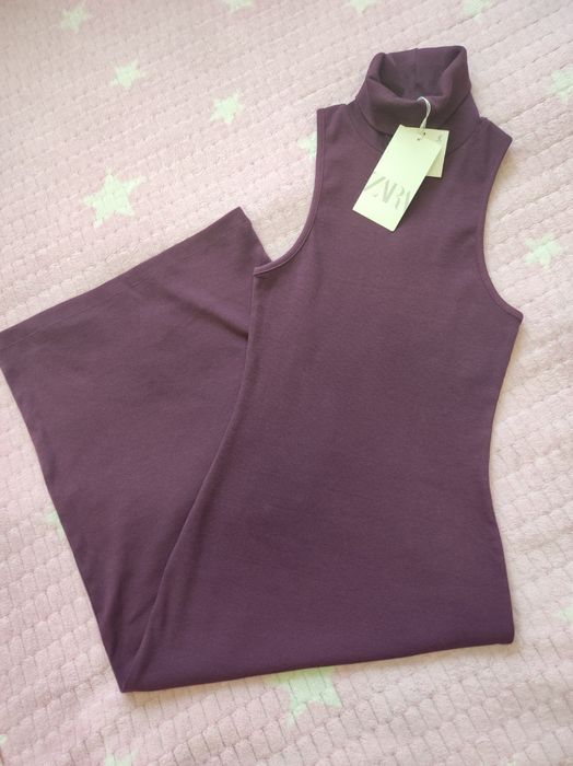 Сукня в рубчик Зара