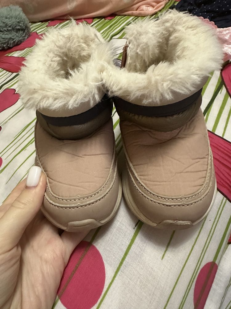Ботиночки зимові Zara 21р