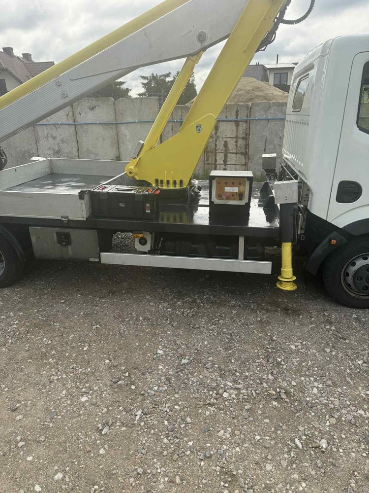 Nissan Cabstar podnośnik 16m
