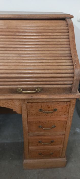 Sekretarzyk z litego dębu