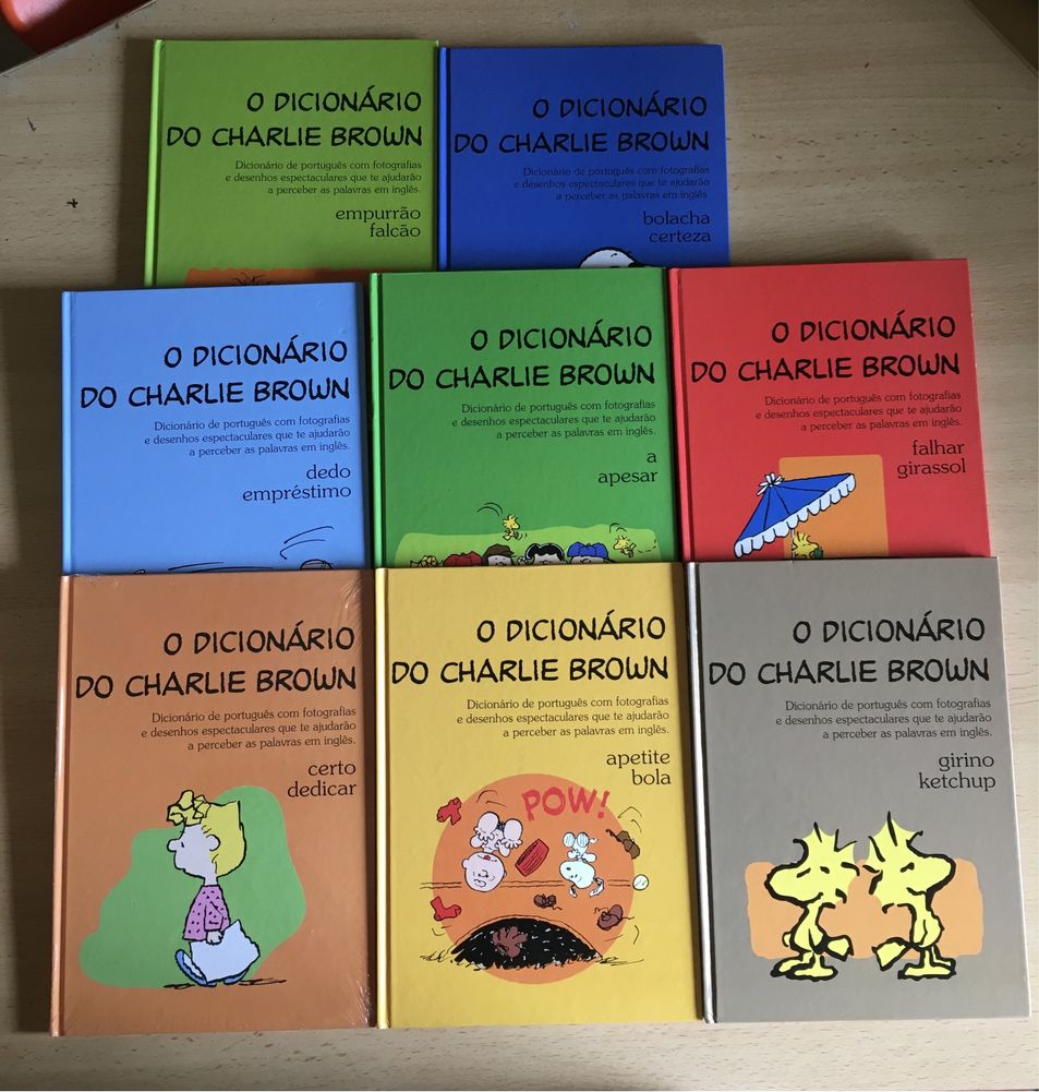 Colecao de Dicionários ilustrados charlie brown novos