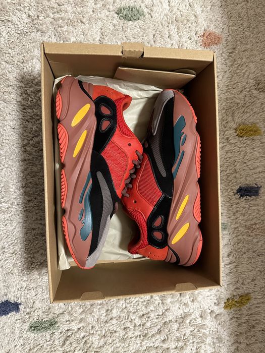 Yeezy Boost 700 Hi-Res Red
