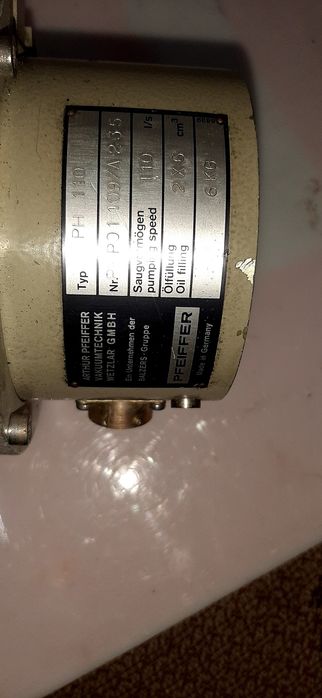 Вакуумный насос  Pfeiffer  tv301 nav  турбина
