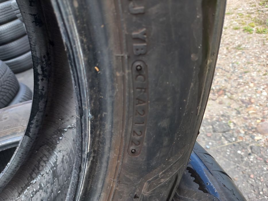 Opony używane 235/50/20 bridgestone 2x7 mm 2022 rok prod
