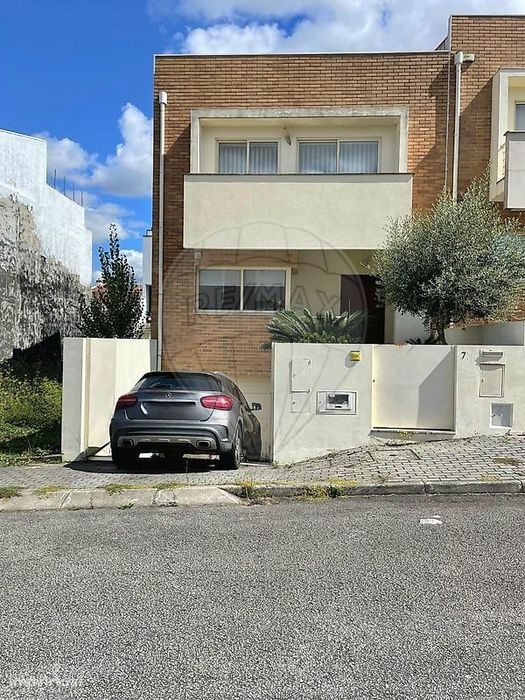 Moradia T3 para venda