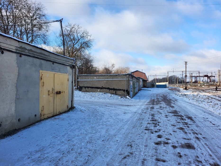 Продам гараж в р-н Ковельський парку