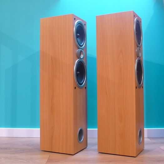 Kolumny głośnikowe stereo KODA AV850F