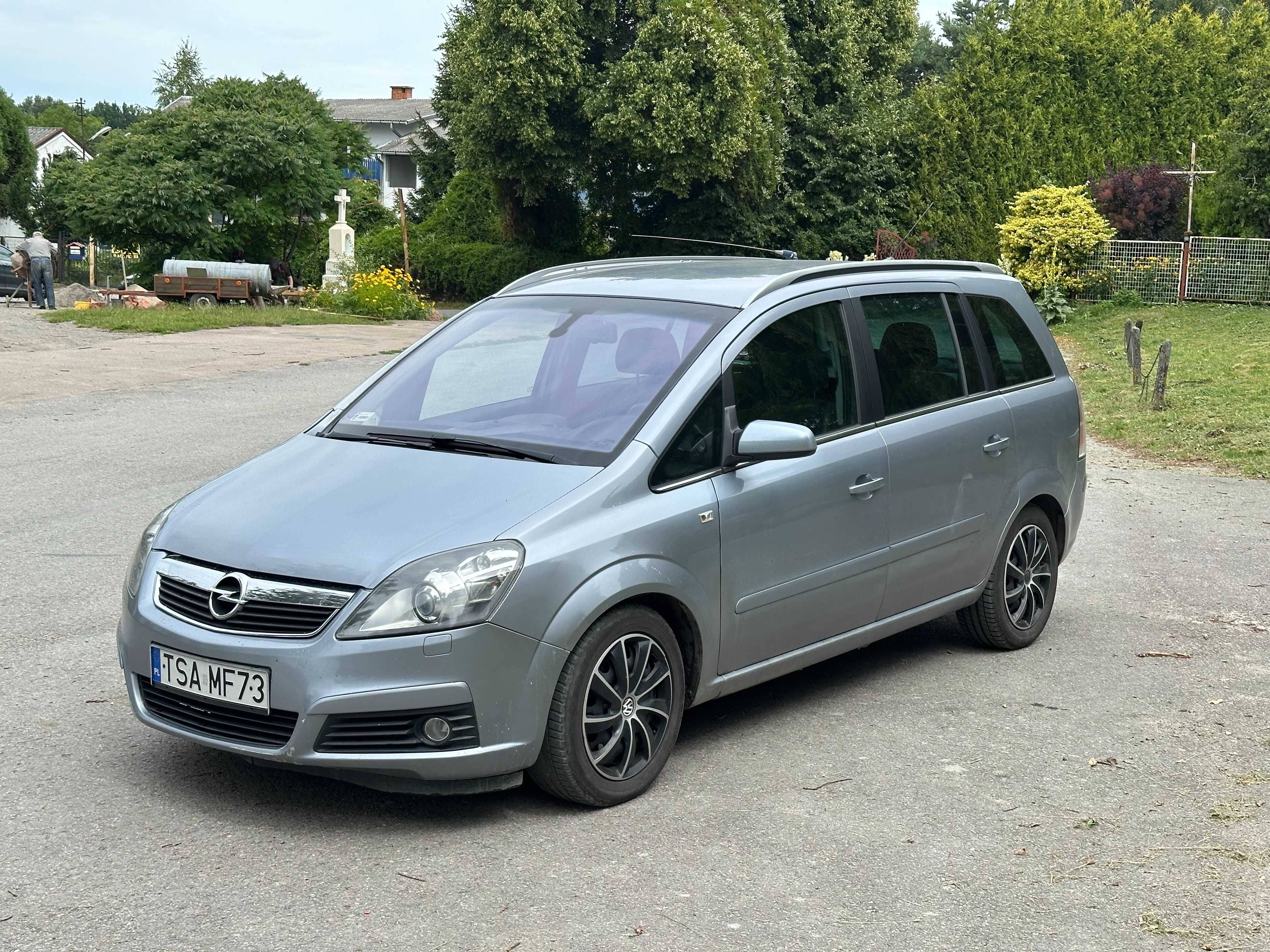Opel Zafira B 1.9 CDTI 150km 7os.