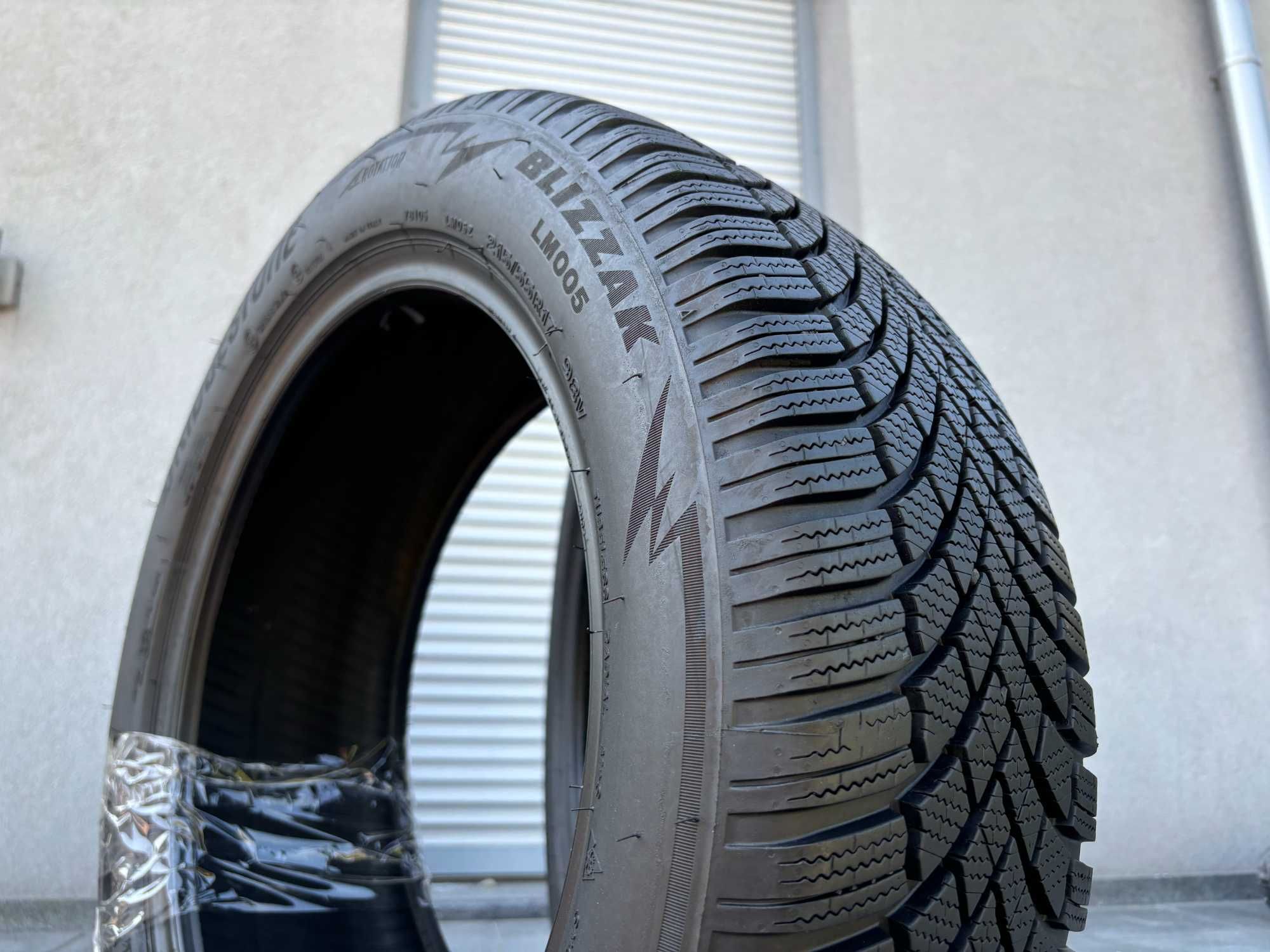 2szt zimowe 215/55R17 Bridgestone 7,7mm 2023r świetny stan! Z5405 gwar