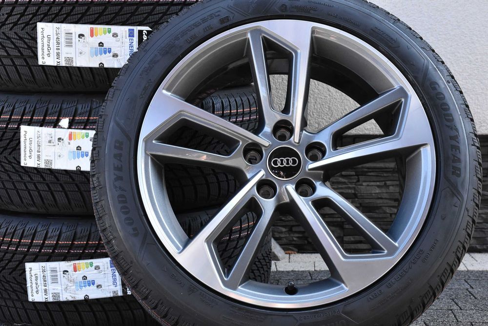 Nowe koła zimowe Audi A5 S5 B10 8B3 18" Nowy model Goodyear AO 2025r