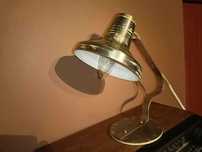 Lampa stojąca typ 475 PRL oprawa stołowo nastawna