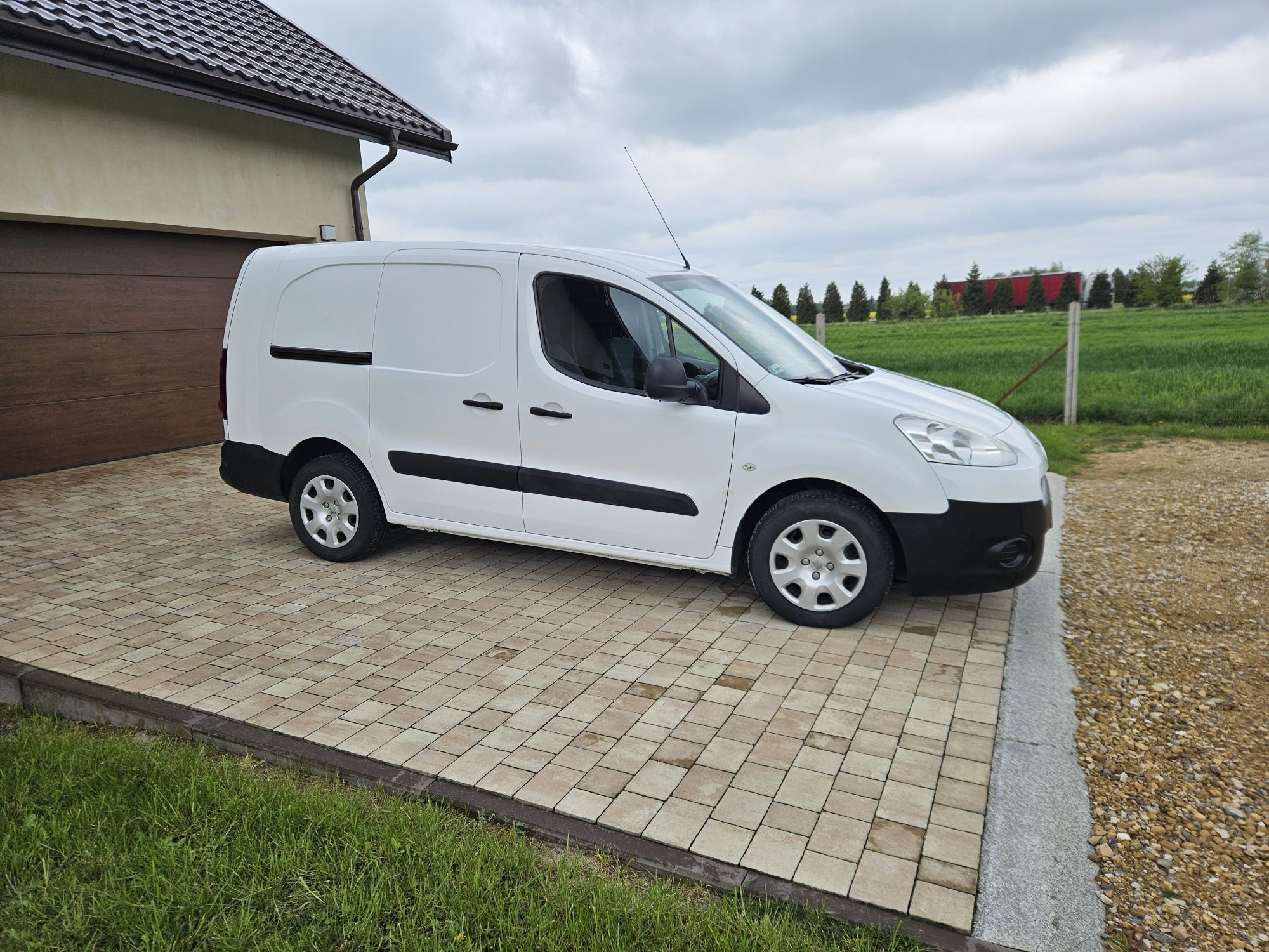 Peugeot Partner L2 1.6HDi 90KM 2014