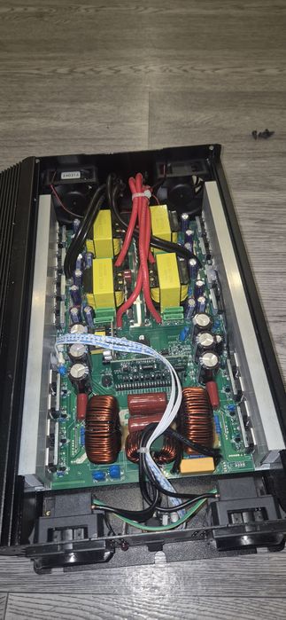 Инвертор 12 / 220 ПІД РЕМОНТ