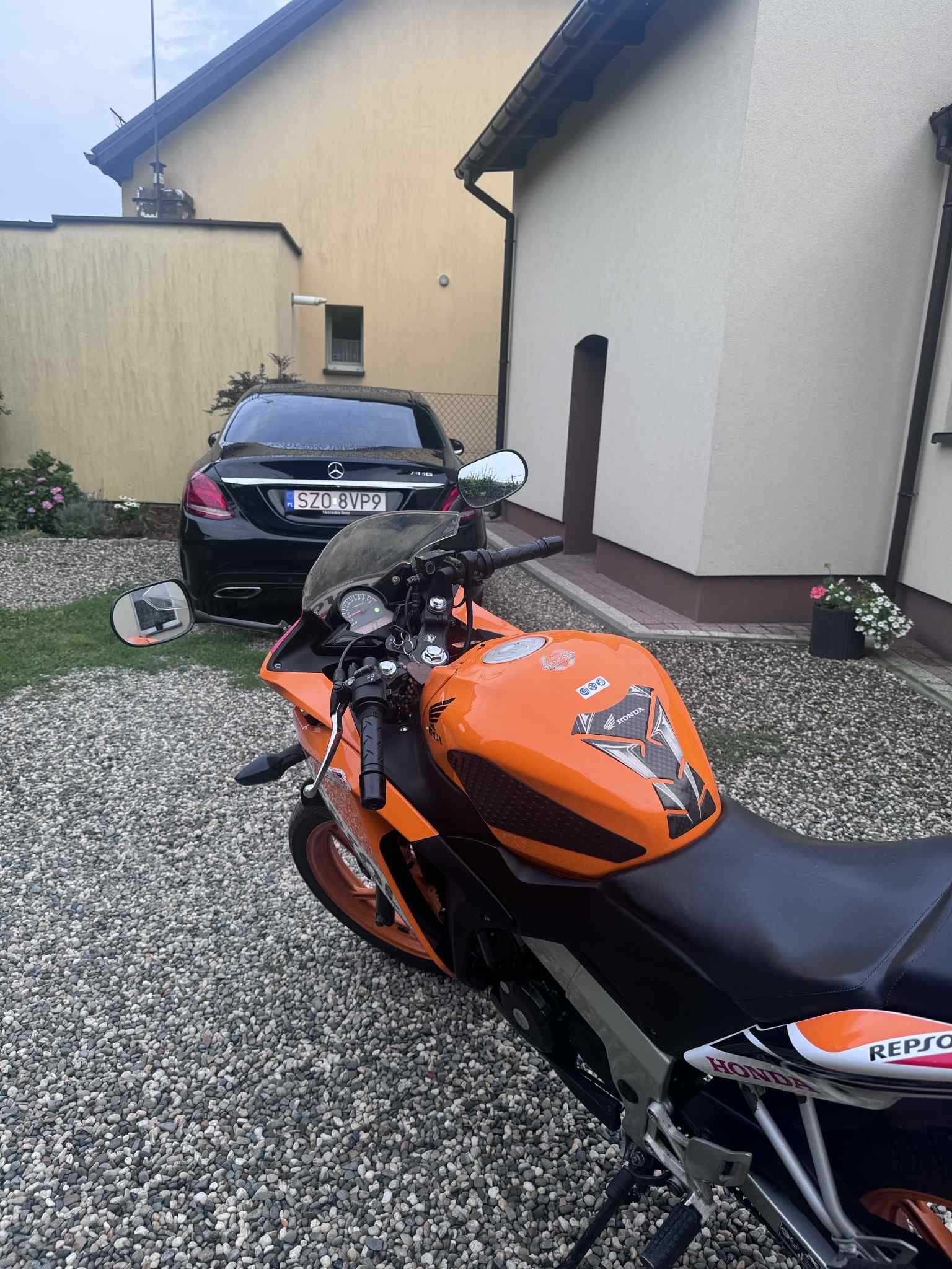 Honda CBR 125r 2015rok