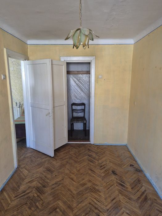 Продаж двохкімнатной квартири.