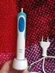 Зубная щётка электрическая Oral B Braun
