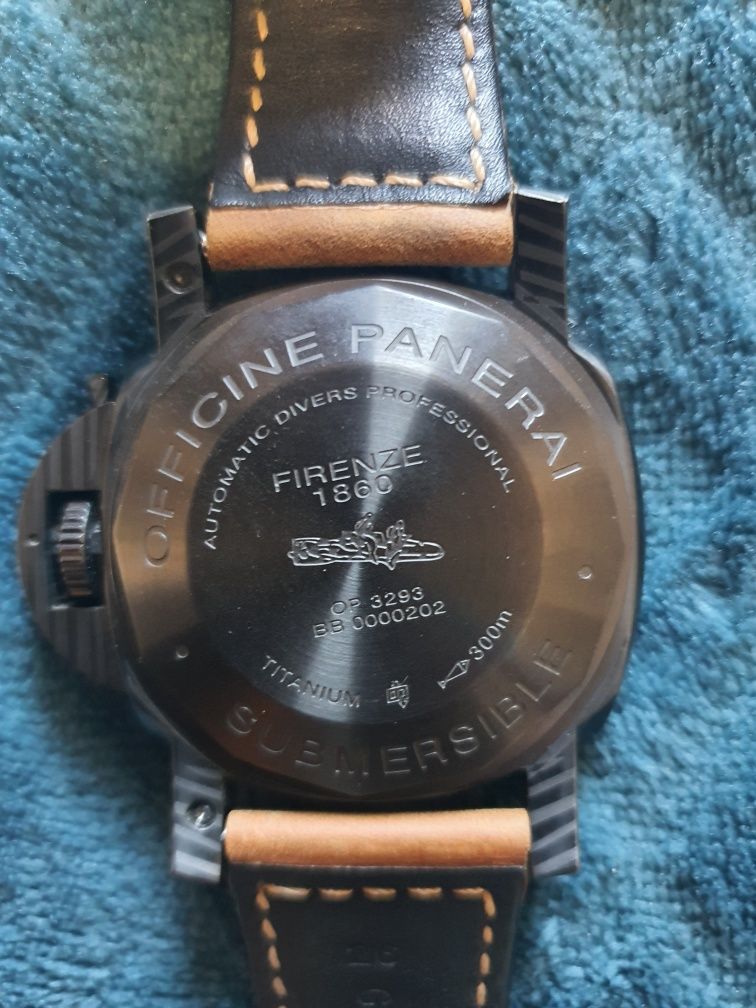 Panerai carbotech automático