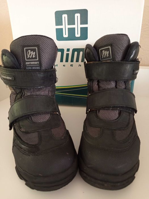 Продам зимові ботінки Minimen