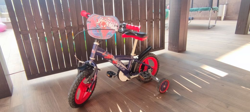 Bicicleta spirderman