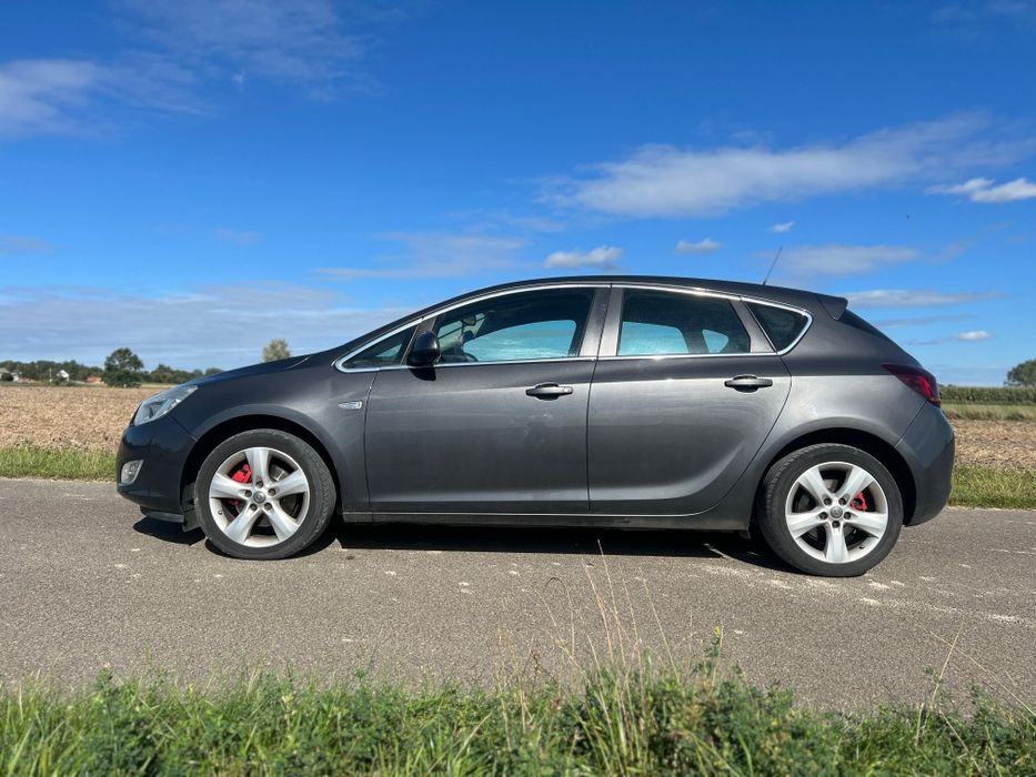Opel Astra J 1,7 CDTI 2010