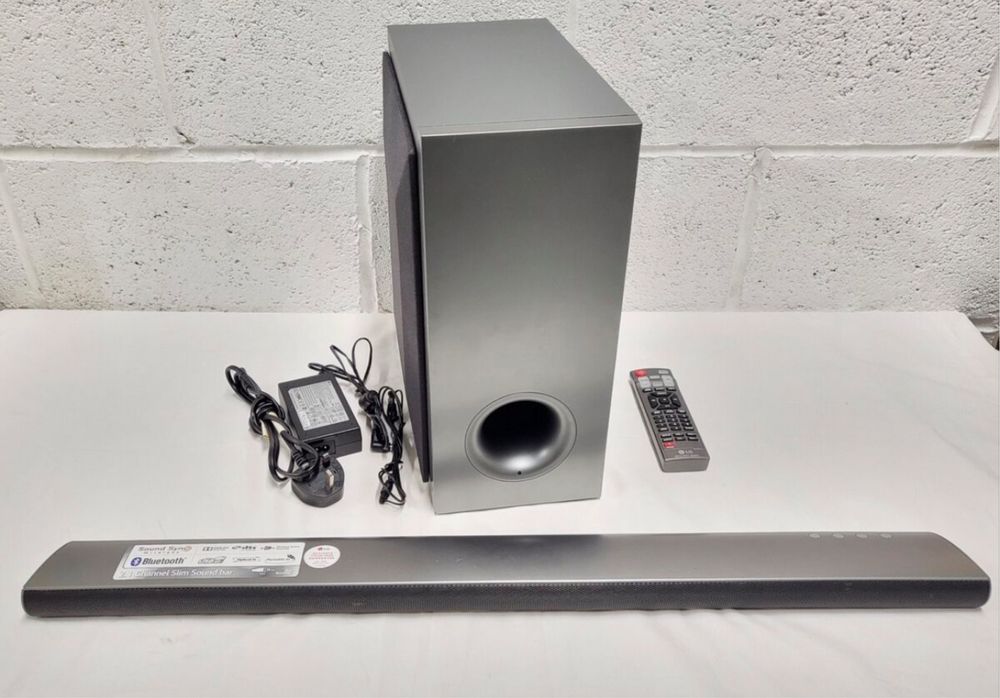 Продам саундбар LG NB3540