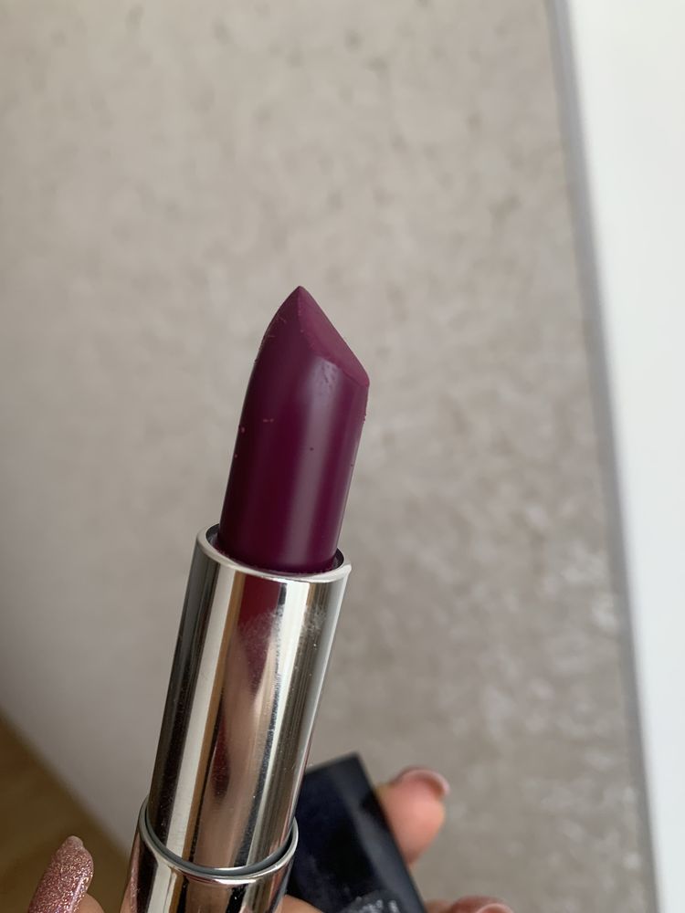 Помада Maybelline Мейбелин 886