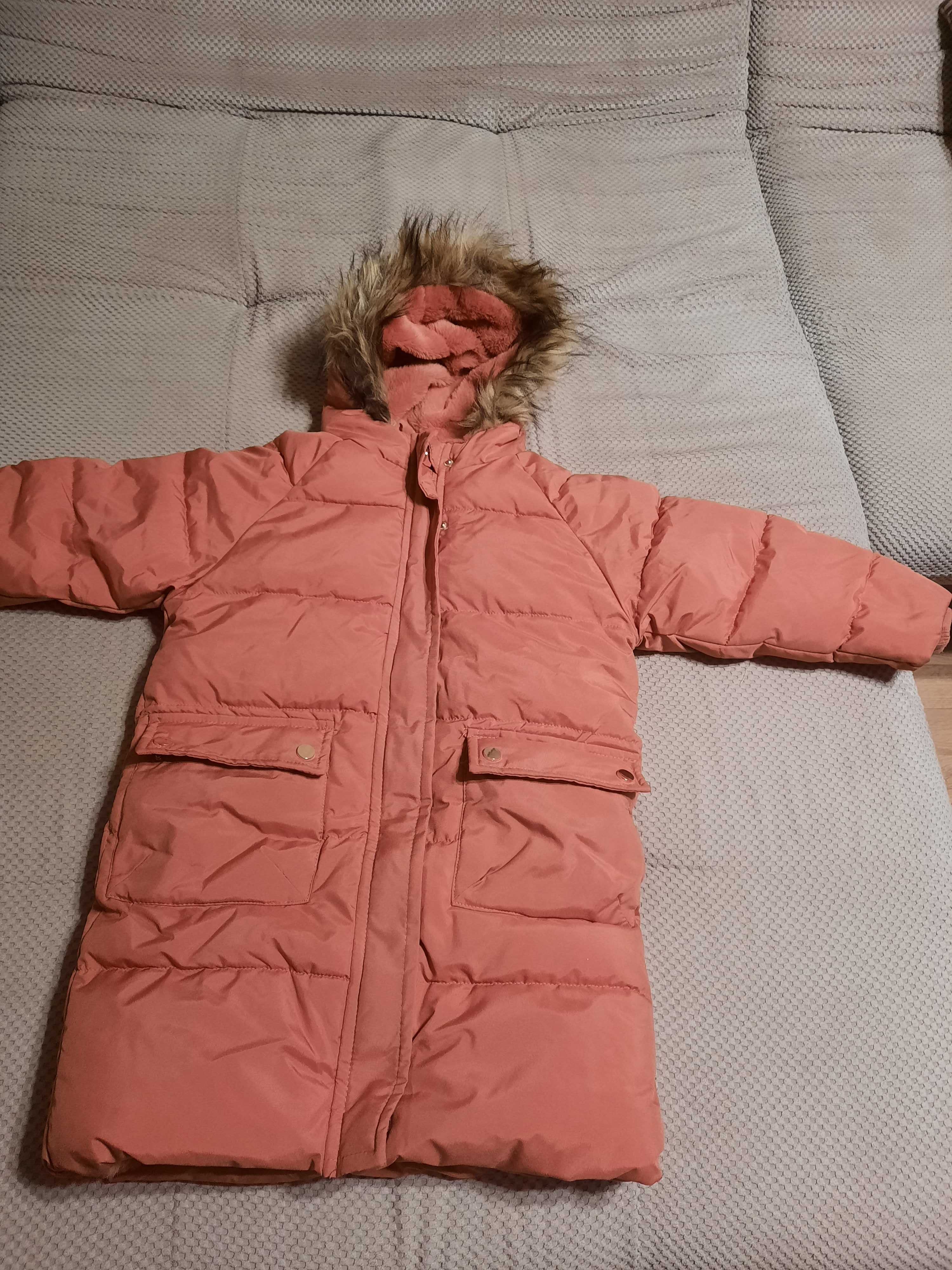 Зимове пальто на зріст 116-128