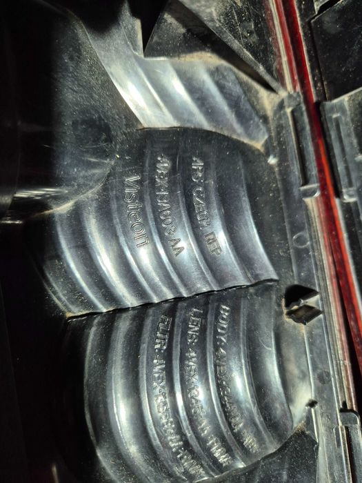 Задній ліхтар, стоп, R правий  Volkswagen Caddy