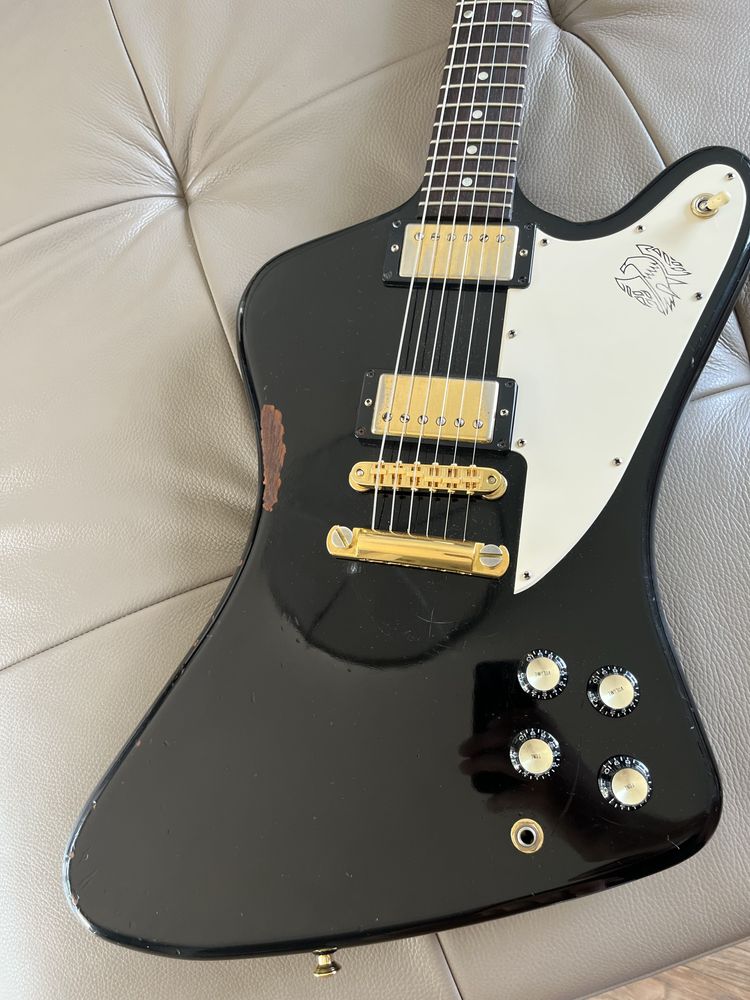Gitara Gibson Firebird Studio 2006 case