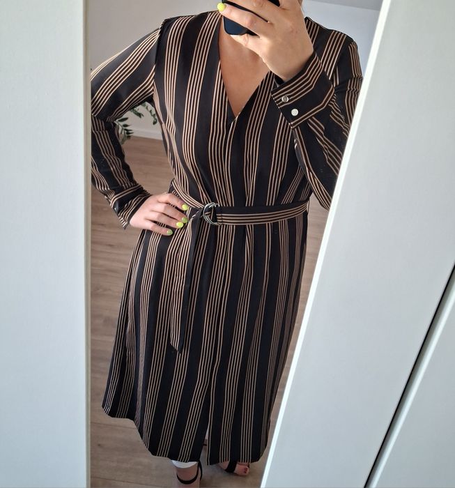 Elegancka midi sukienka na wiele okazji do pracy biura itp L XL