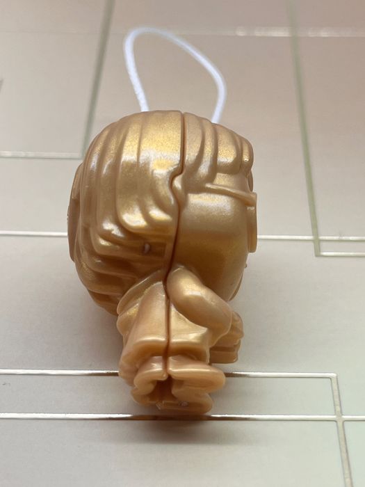 Колекційна фігурка Kinder Joy Harry Potter - Золотий Гаррі Поттер