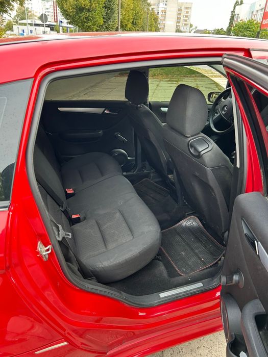 Продаю або обмін, Мерседес в 180