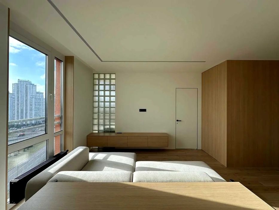 Продаж 2к з якісним ремонтом Дніпровська наб 20а ЖК Seven