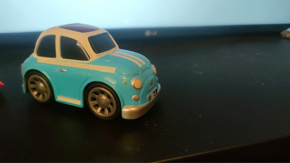 Carros em miniatura de coleçao