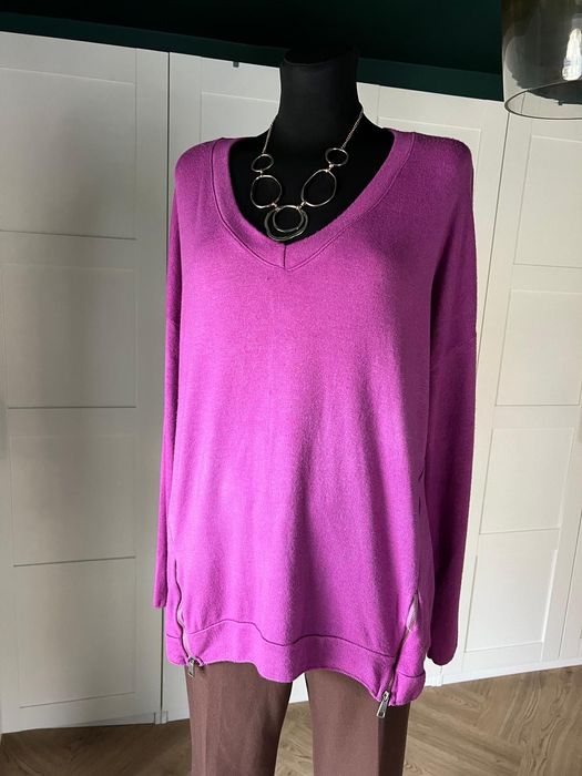 Różowy fioletowy mięciutki sweter z wełny angory i wiskozy rozmiar 44