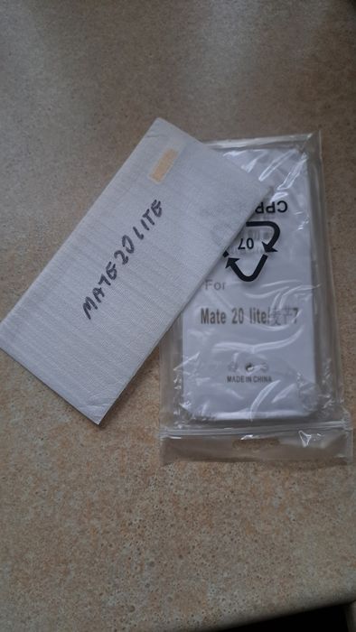 Etui przezroczyste i szkło hartowane Huawei Mate 20 lite-NOWE