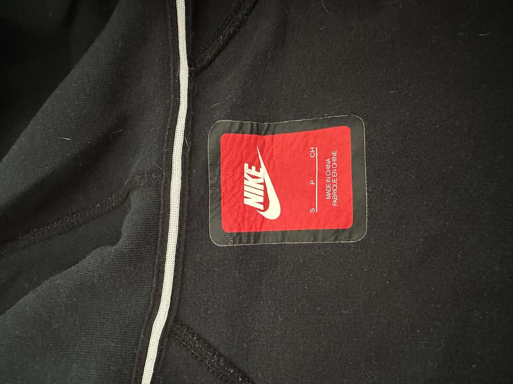 Кофта спортивна Nike