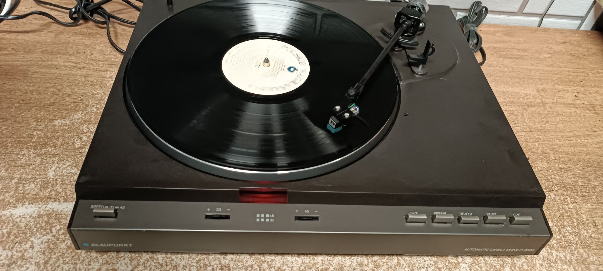 Turntable-Gramofon BLAUPUNKT P-2300 automatyczny. Japan