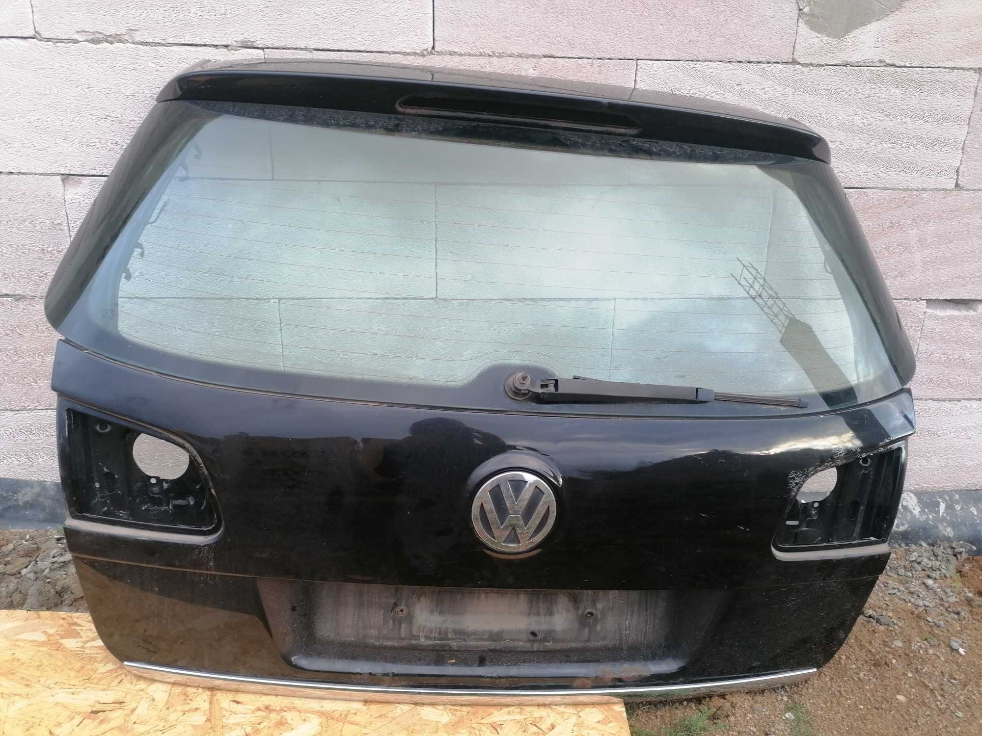 Klapa bagażnika VW Passat B6 kombi 2009 czarna